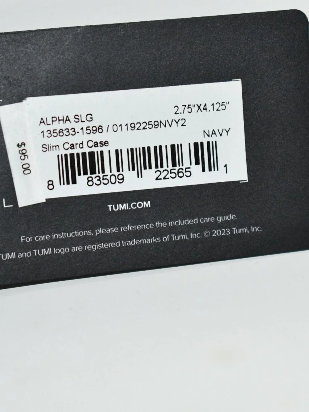 Tumi Slim Card Case in Navy #135633-1596 NWT